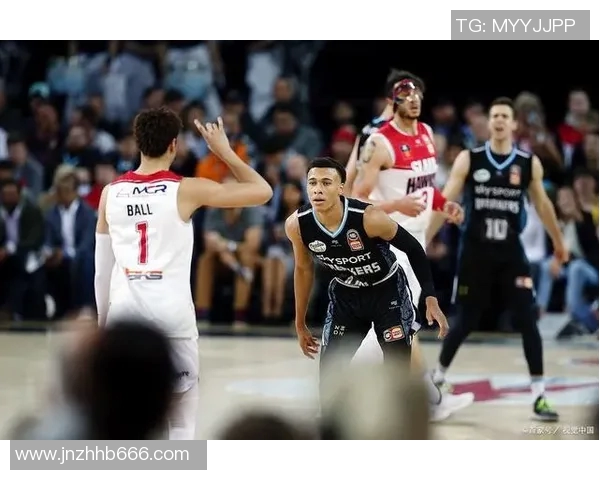 伊拉瓦拉老鹰主场迎战墨尔本联队期待精彩对决与胜利之争