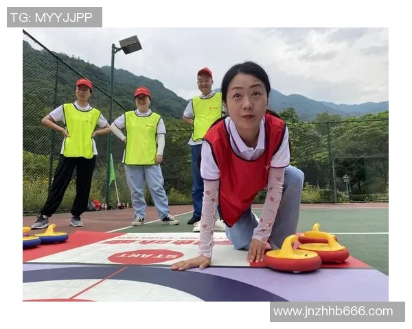 深圳排球队在精英赛中的灵活应变能力展现出强大竞争力与团队协作精神 深圳排球队在精英赛中的灵活应变能力展现出强大竞争力与团队协作精神